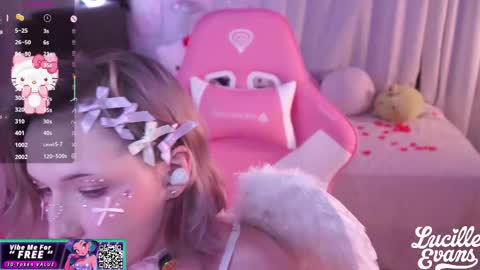 Lucy UwU online show from February 2026 11:23:02 PM