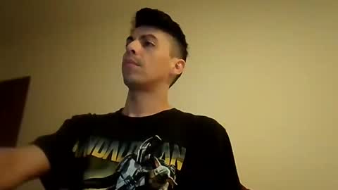 Snapshot of luckbcrod chatting on October 2025 04:02:02 AM Roddycock online show from October 2025 04:02:02 AM