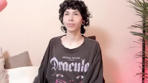 Noor online show from February 2025 01:40:02 AM