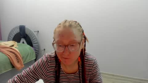 Snapshot of lucky_licky20 chatting on December 2024 03:48:02 AM lucky_licky20 online show from December 2024 03:48:02 AM