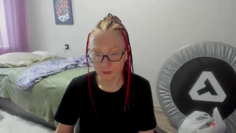 Snapshot of lucky_licky20 chatting on February 2025 04:26:01 AM lucky_licky20 online show from February 2025 04:26:01 AM