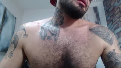 Snapshot of lucky_smith1 chatting on January 2026 05:43:02 AM lucky_smith1 online show from January 2026 05:43:02 AM