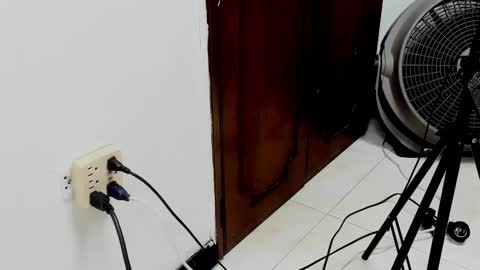 Snapshot of lucky_smith1 chatting on January 2026 05:51:02 PM lucky_smith1 online show from January 2026 05:51:02 PM