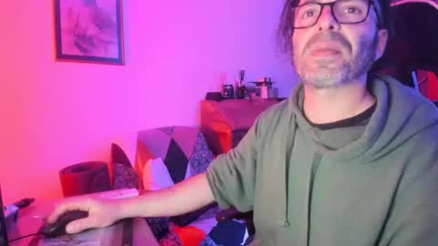 Snapshot of luckydrakex chatting on February 2025 11:04:01 PM Lucky online show from February 2025 11:04:01 PM