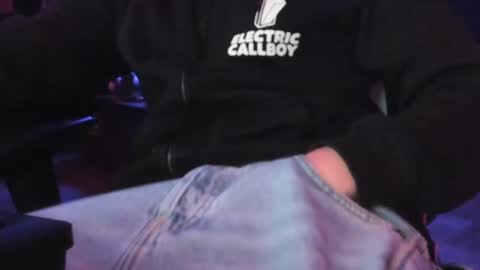 Snapshot of luckydrakex chatting on March 2025 06:00:02 PM Lucky online show from March 2025 06:00:02 PM