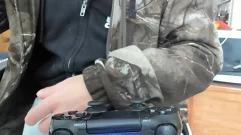 Snapshot of luckydrakex chatting on December 2025 10:41:02 AM Lucky online show from December 2025 10:41:02 AM