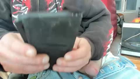 Snapshot of luckydrakex chatting on December 2025 03:19:02 PM Lucky online show from December 2025 03:19:02 PM