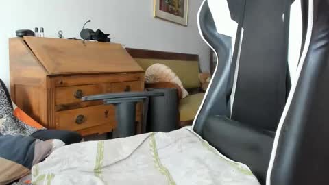 Snapshot of luckydrakex chatting on January 2026 10:50:01 AM Lucky online show from January 2026 10:50:01 AM