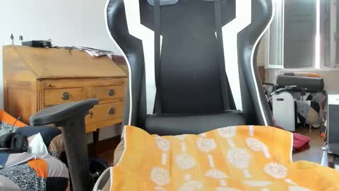 Snapshot of luckydrakex chatting on February 2026 10:15:02 AM Lucky online show from February 2026 10:15:02 AM