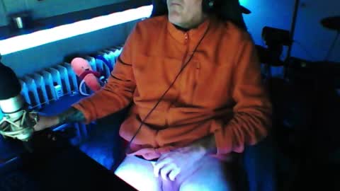        call me  Stefan online show from February 2026 06:06:01 AM