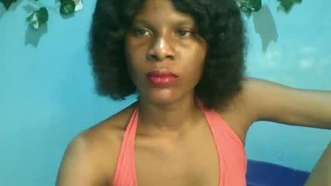 Snapshot of luckymadequeen chatting on October 2025 03:14:02 AM Gloria online show from October 2025 03:14:02 AM