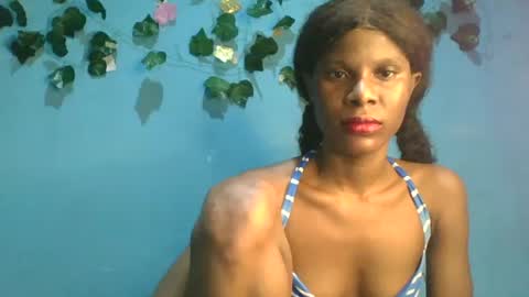 Gloria online show from November 2025 01:30:02 AM