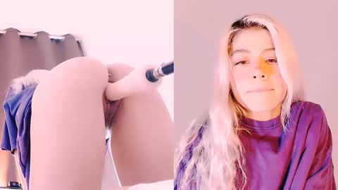 Snapshot of luckysapphire777 chatting on February 2025 08:21:02 AM luckysapphire777 online show from February 2025 08:21:02 AM