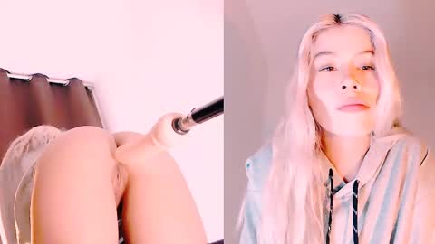 Snapshot of luckysapphire777 chatting on March 2025 07:16:02 AM luckysapphire777 online show from March 2025 07:16:02 AM