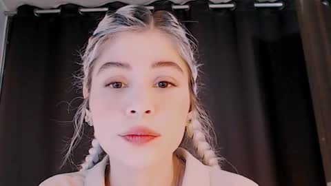 Snapshot of luckysapphire777 chatting on September 2025 09:44:01 AM luckysapphire777 online show from September 2025 09:44:01 AM