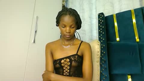 Snapshot of luckyy003 chatting on October 2025 06:57:01 AM brielle online show from October 2025 06:57:01 AM