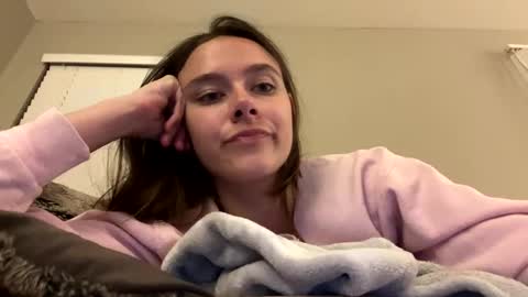 Snapshot of lucy12821 chatting on May 2026 01:44:01 AM Lucy online show from May 2026 01:44:01 AM