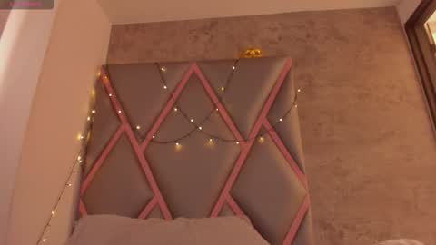   online show from March 2026 04:09:01 PM