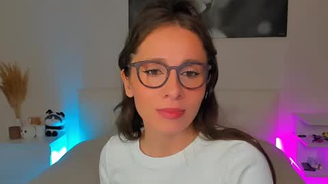 lucy__ray online show from February 2025 10:20:02 PM