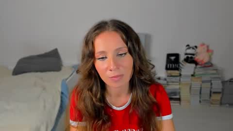 lucy__ray online show from September 2025 07:48:01 PM