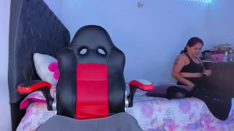 Snapshot of lucy_chanel chatting on October 2025 07:01:01 AM lucy online show from October 2025 07:01:01 AM