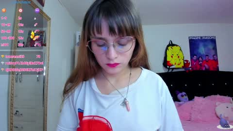 Snapshot of lucy_hess_ chatting on December 2024 02:31:02 AM Lucy online show from December 2024 02:31:02 AM