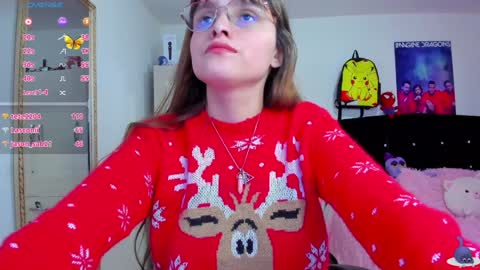 Snapshot of lucy_hess_ chatting on December 2024 12:42:02 AM Lucy online show from December 2024 12:42:02 AM