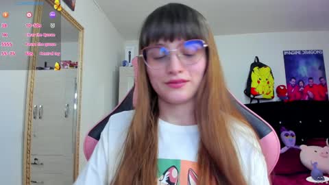 Snapshot of lucy_hess_ chatting on January 2025 09:31:01 PM Lucy online show from January 2025 09:31:01 PM