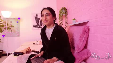 Luciana online show from February 2026 11:59:01 PM