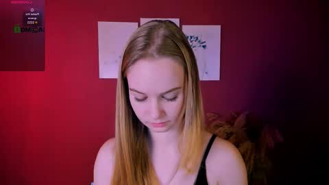 lucy_moon__ online show from November 2025 09:42:01 AM