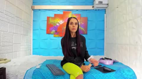 Lucy unlimit come back here  online show from February 2026 01:40:01 PM