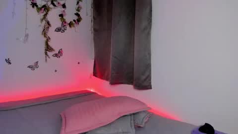 Snapshot of lucygarciia chatting on February 2025 03:00:02 AM Lucy online show from February 2025 03:00:02 AM