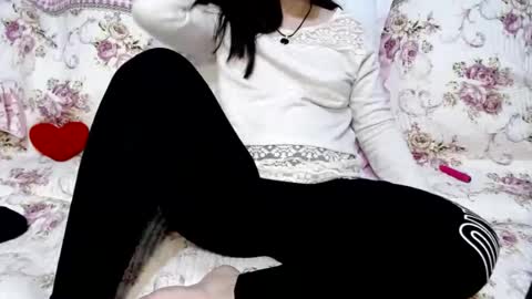 LucyGoldS online show from December 2024 11:34:01 AM