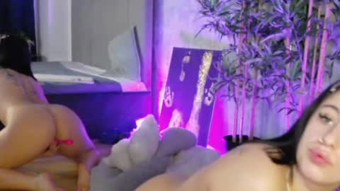 lucyrayy online show from February 2026 09:54:02 PM