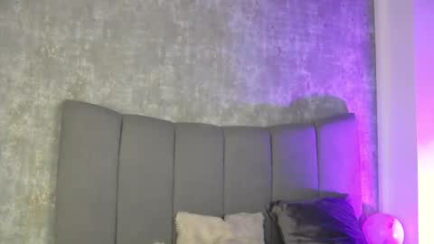 lucyrayy online show from February 2026 09:25:02 PM