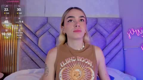 Lucy Vega online show from December 2024 11:44:02 AM