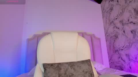 Lucy Vega online show from January 2025 05:11:01 AM