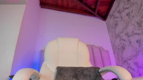 Lucy Vega online show from January 2025 08:13:02 AM