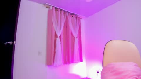 LUCYY FROM HOME  online show from December 2024 06:36:01 AM