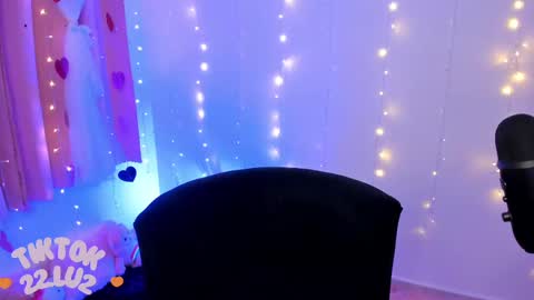 LUCYY FROM HOME  online show from March 2025 11:27:02 PM