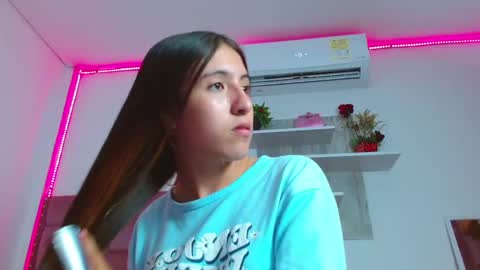 Snapshot of lucyy_start chatting on March 2025 07:14:01 PM LUCY online show from March 2025 07:14:01 PM