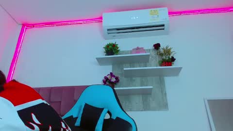 Snapshot of lucyy_start chatting on March 2025 07:17:01 PM LUCY online show from March 2025 07:17:01 PM