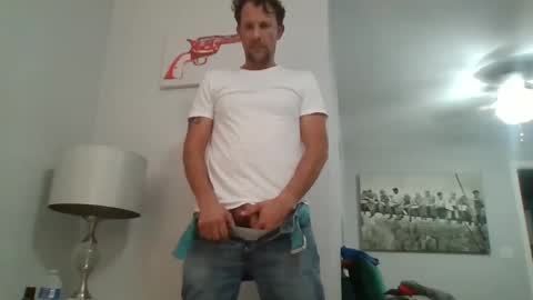 Snapshot of luiggii0904 chatting on December 2024 01:58:01 AM luiggii0904 online show from December 2024 01:58:01 AM