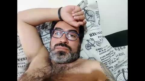 Hairyman online show from September 2025 10:11:01 PM