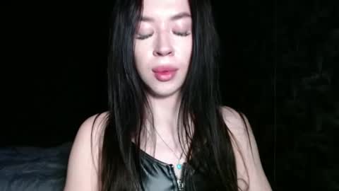Snapshot of luisa_domina chatting on May 2026 01:02:04 AM luisa lovedom online show from May 2026 01:02:04 AM
