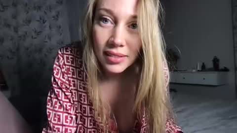 luiva13 online show from January 2025 10:13:02 PM