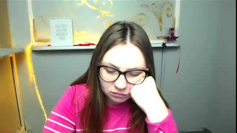 Snapshot of luizaheems_ chatting on January 2025 10:29:02 AM Luiza online show from January 2025 10:29:02 AM