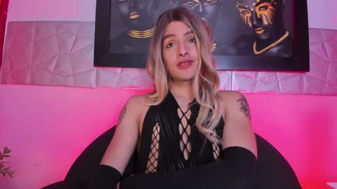 Luka Castillo online show from December 2024 10:38:02 AM