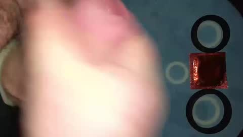 lukasaq online show from November 2025 02:39:01 PM