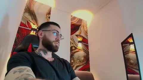 LUKE online show from November 2025 01:07:02 PM